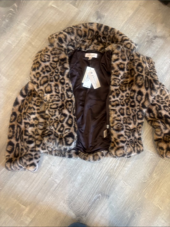 Philosophy Jackets & Blazers - NWT Philosophy Leopard Faux Fur Coat - Brown & Black